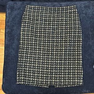 J. Crew No. 2 Plaid Tweed Skirt - size 6